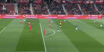 西甲-巴萨4-2塞尔塔 莱万帽子戏法